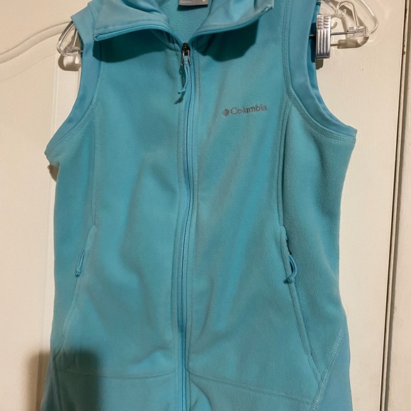 Columbia Jackets & Blazers - Womens Columbia vest